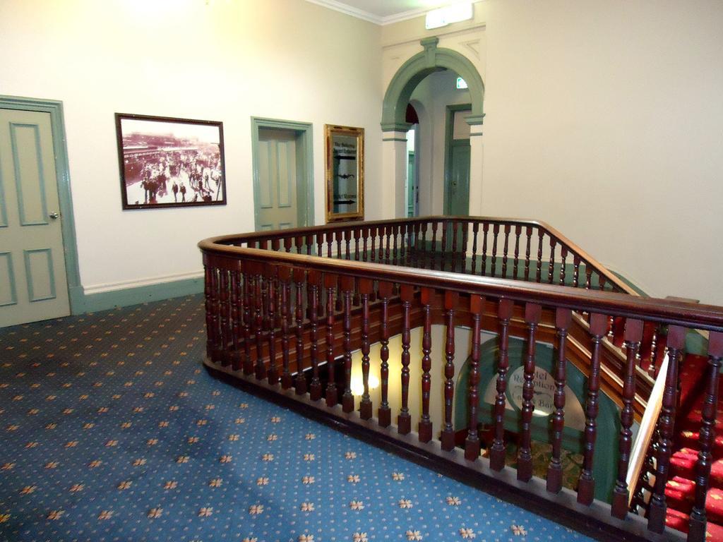 The Palace Hotel Καλγκούρλι Εξωτερικό φωτογραφία
