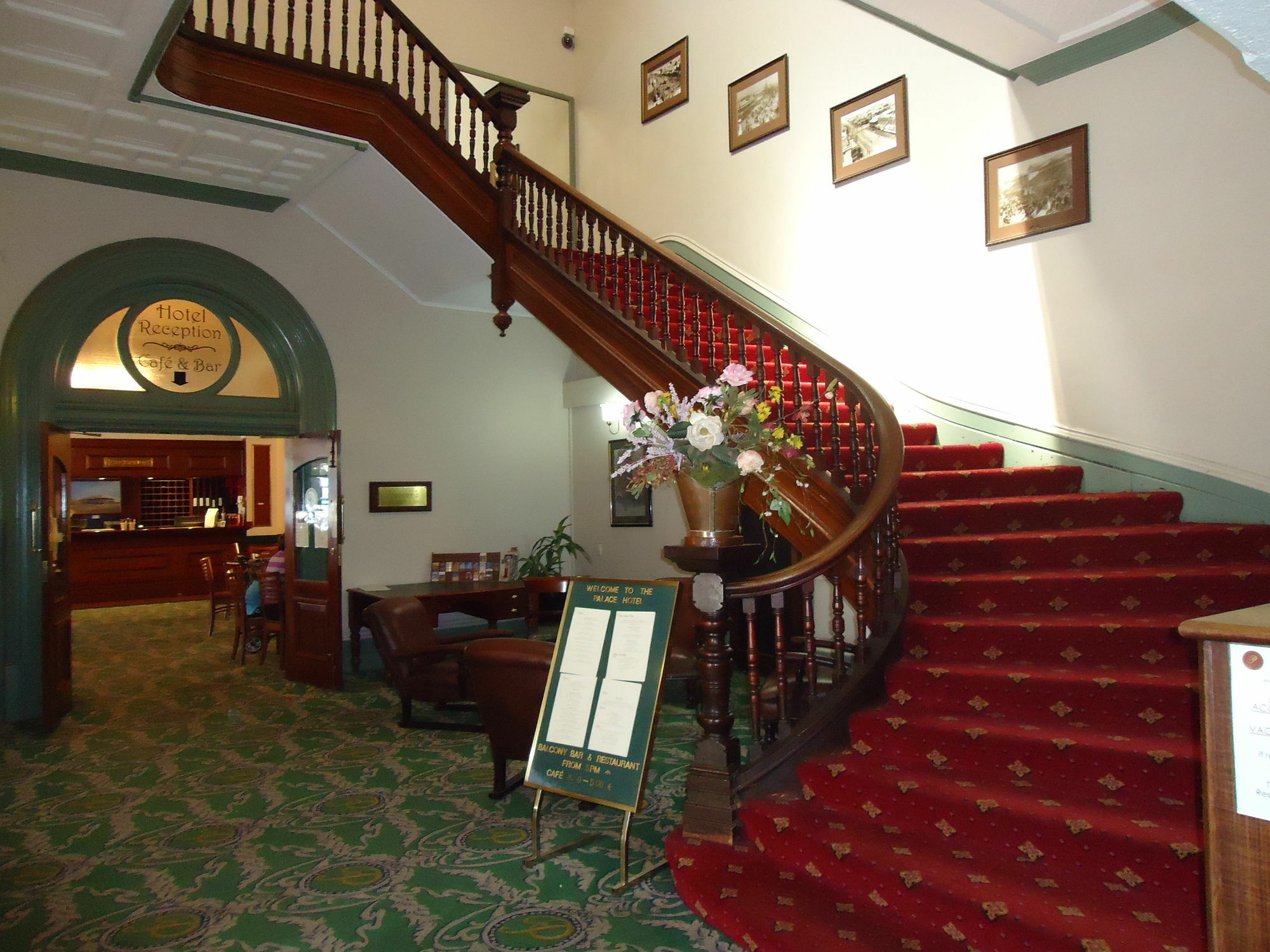 The Palace Hotel Καλγκούρλι Εξωτερικό φωτογραφία